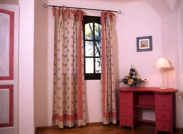Agriturismo La Vecchia Dolceacqua Villa 0*,